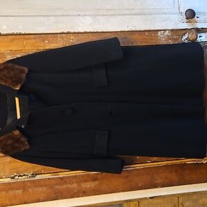VINTAGE SEARS MARY LEWIS EXCLUSIVE WOOL & FUR COAT
